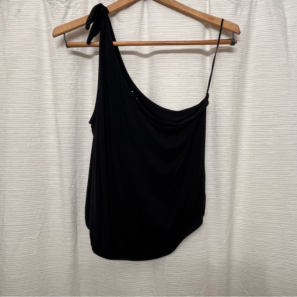 American Eagle Outfitters Black One-Shoulder Tie-Shoulder Tank